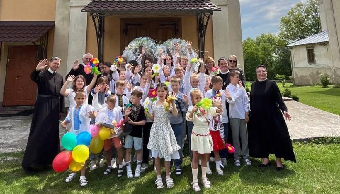 Християнський табір «Паломники надії»: веселі канікули з Богом у селі Улашківці