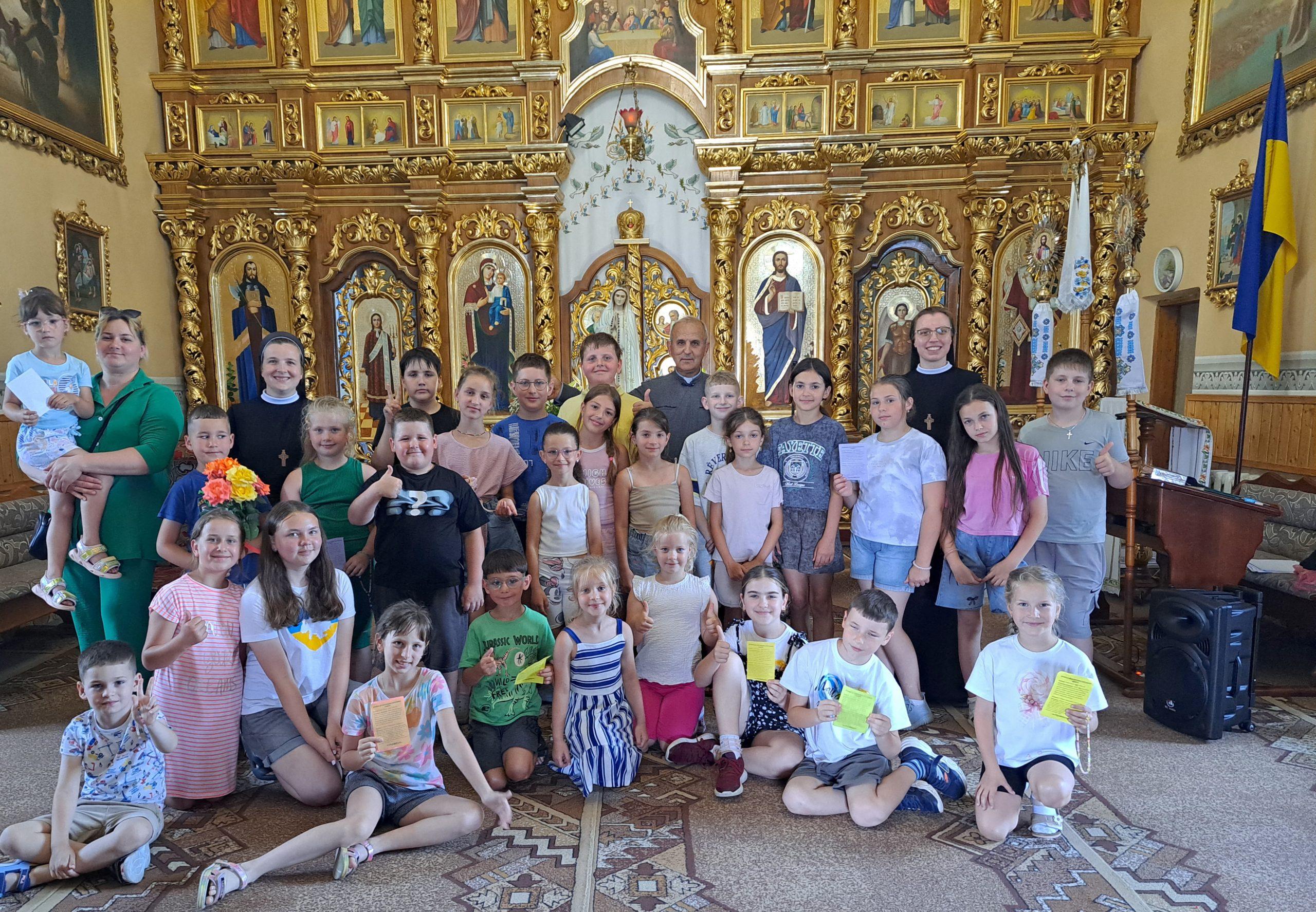 Зростаючи у вірі: християнський табір для дітей у Хлопчицях