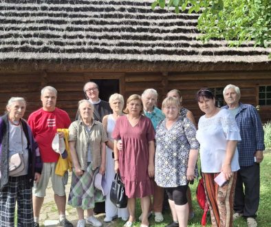 Сестри поруч, щоб розділити біль і подарувати надію
