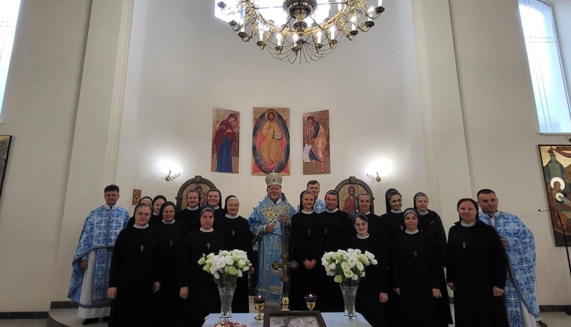 Під Покровом Богородиці сестра Симеона склала свої Перші Обіти