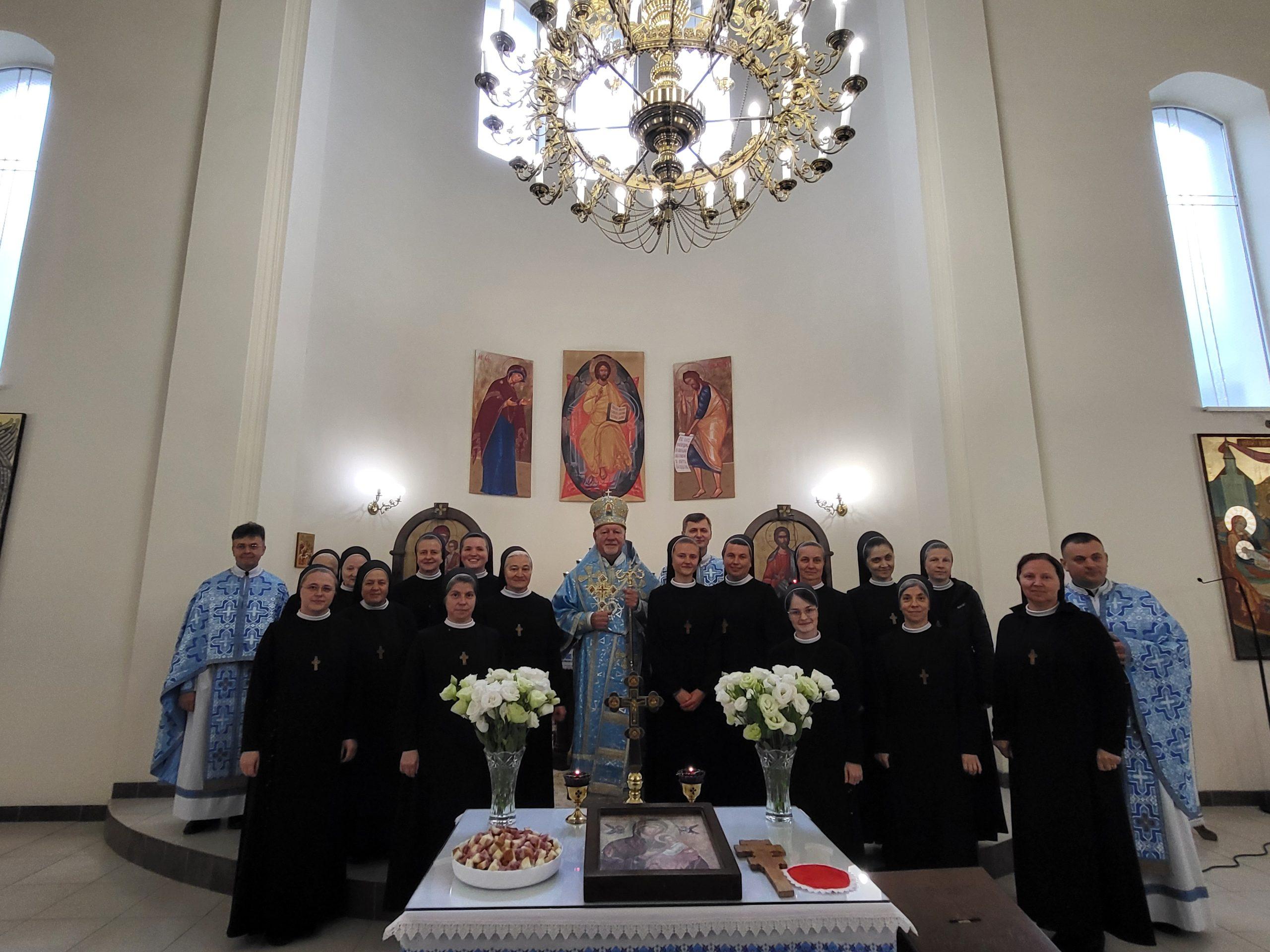 20251001_102328 Під Покровом Богородиці сестра Симеона склала свої Перші Обіти